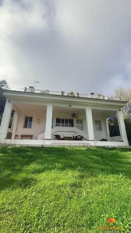 Casa-chalet en Venta en Oeste