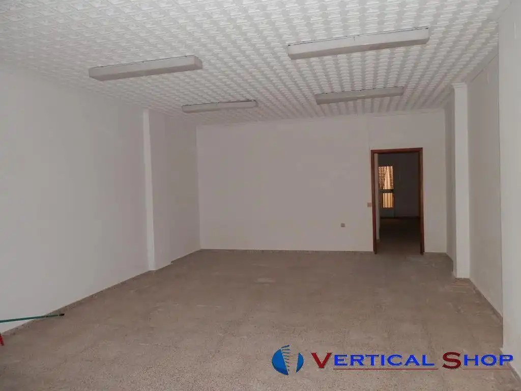 Business premises for sale in Caudete, imagen 2