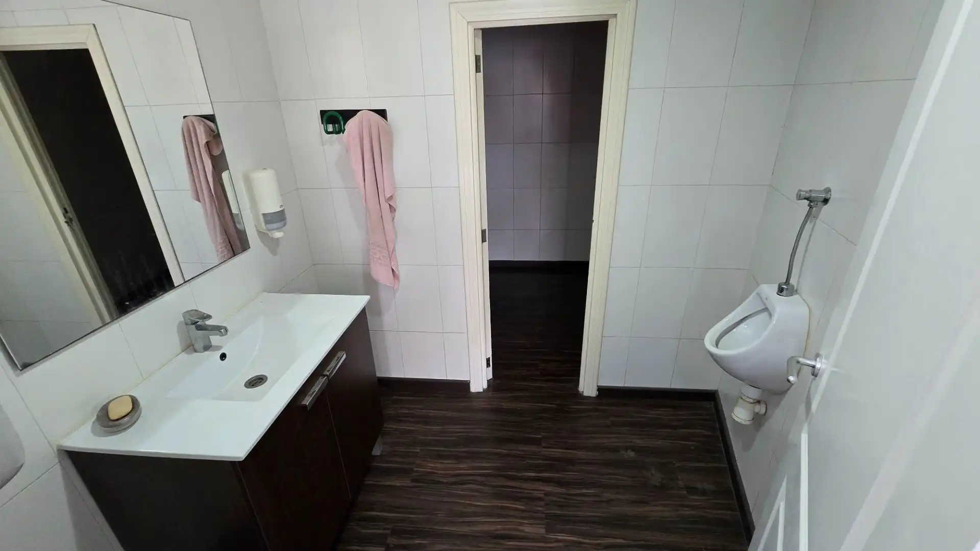 Business premises for sale in Carrer d'Andrea Doria 35, imagen 11
