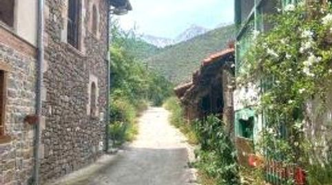 Foto 3 de Casa adosada en venda a Barrio Congarna, Camaleño, Cantabria
