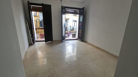 Foto 3 de Piso en venta en Calle Pureza, Triana Casco Antiguo, Sevilla Capital