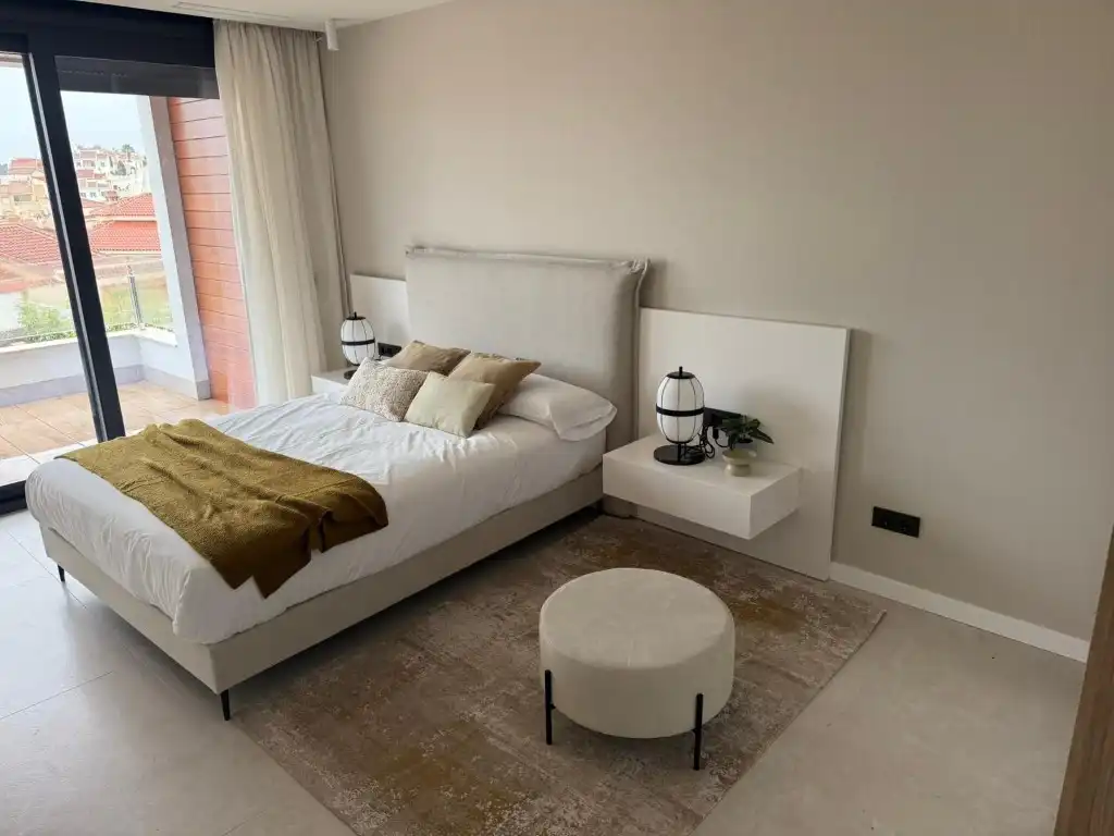 Dormitori de Casa o xalet en venda en Rojales amb Jardí privat, Piscina i Moblat
