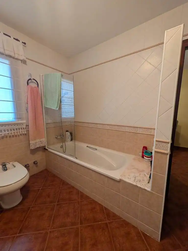 Bathroom of Houses for rent in Tibi  with Heating, Furnished and Internet