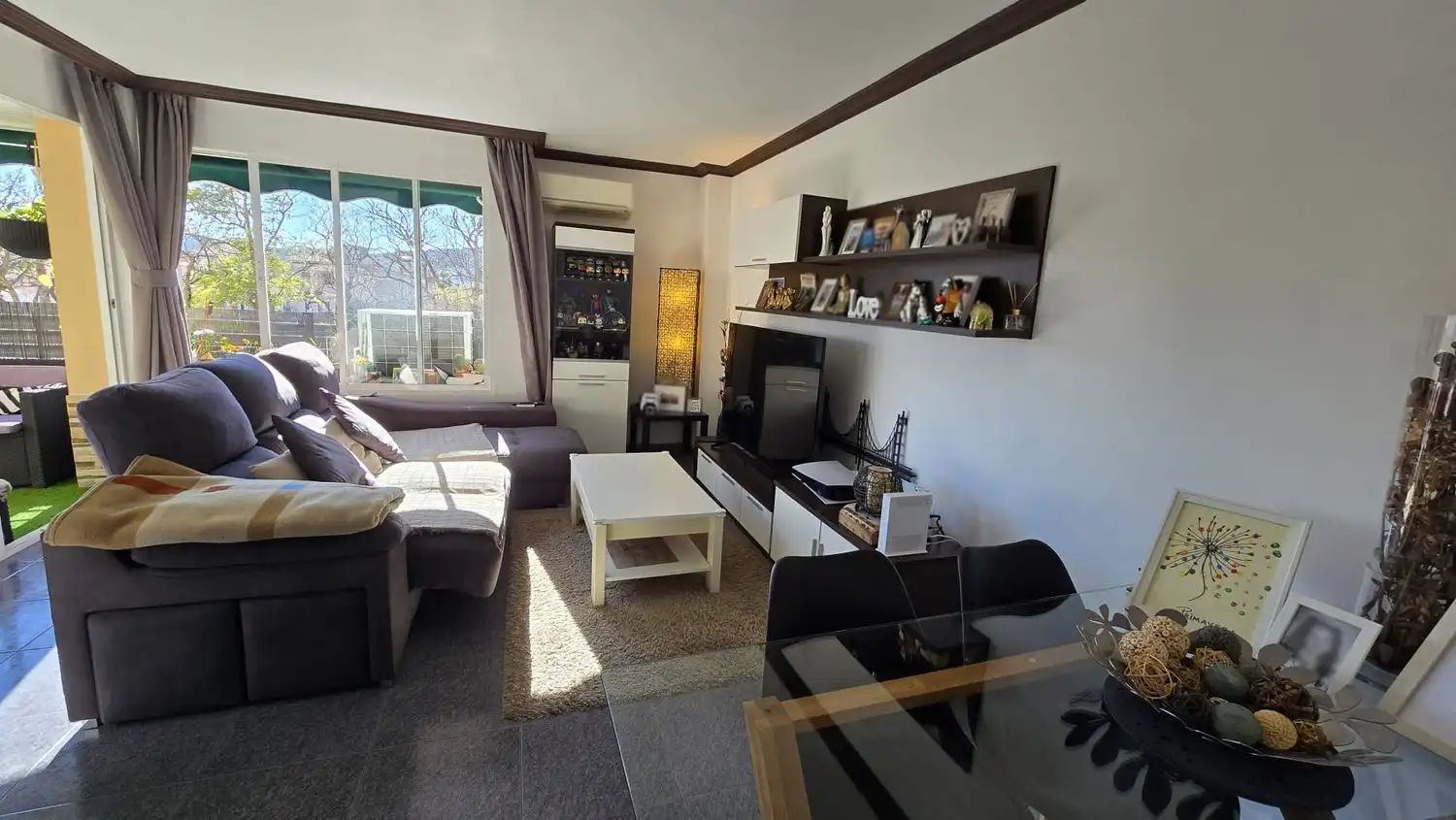 Living room of Flat for sale in Calvià  with Air Conditioner and Terrace