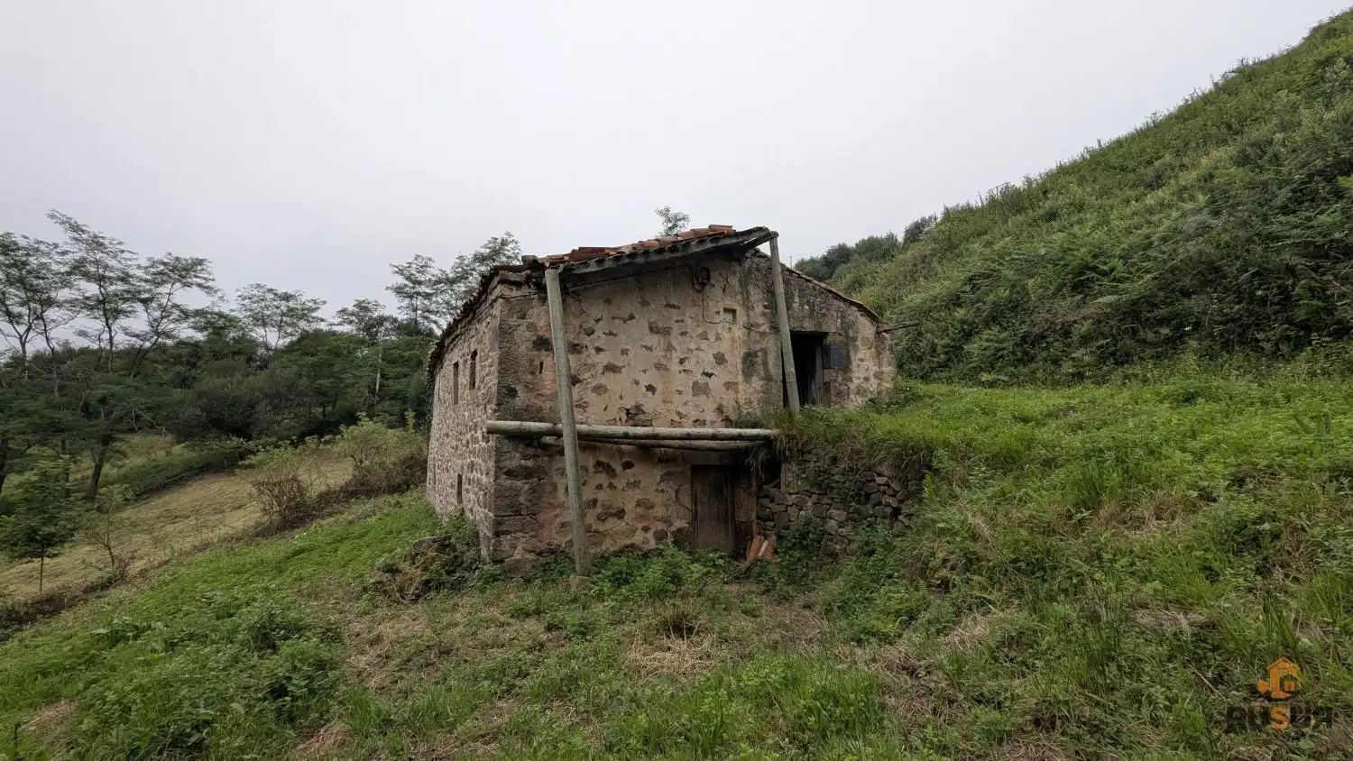 Vista exterior de Finca rústica en venta en Saro