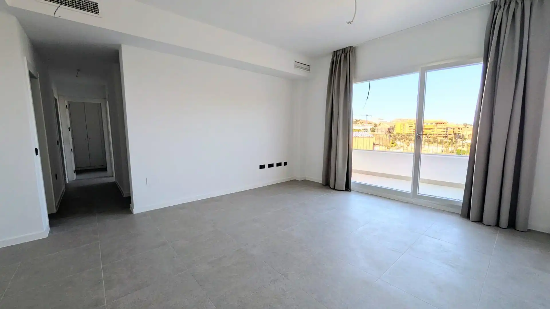 Sala de estar de Ático de alquiler en Fuengirola con Aire acondicionado, Calefacción y Terraza