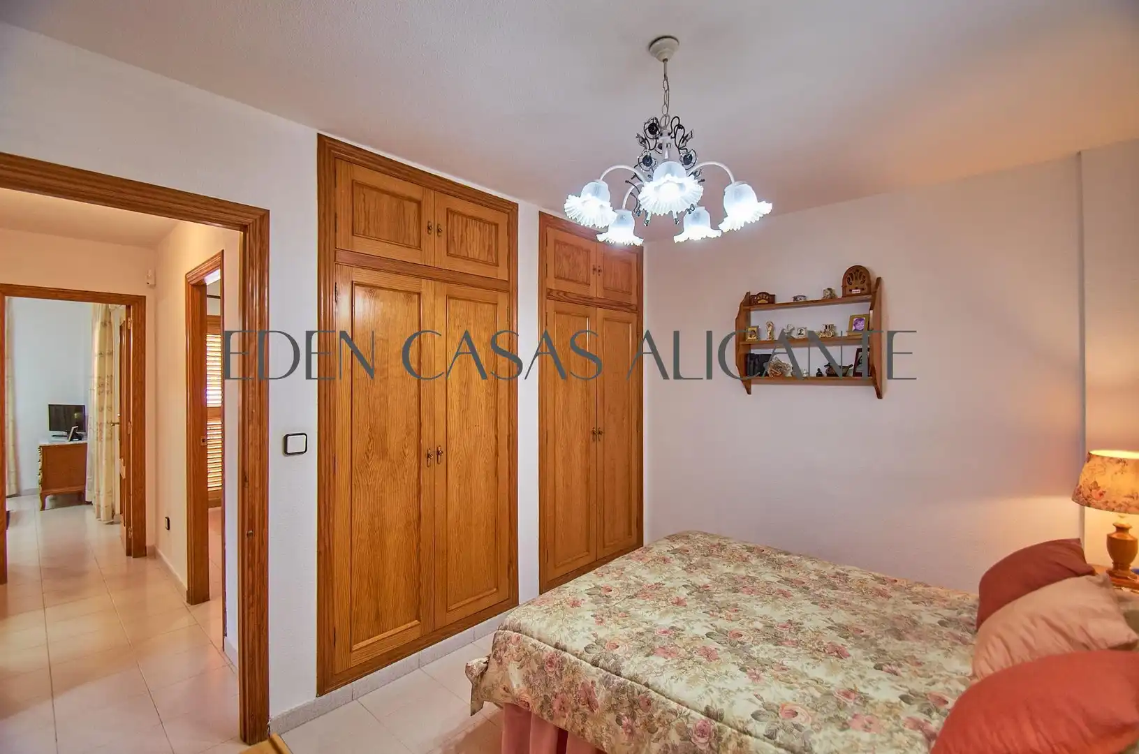 Casa aparellada amb terrassa en venda a Bellavista - Capiscol - Frank Espinós, imagen 30