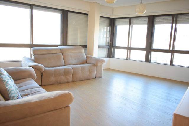 Piso en Alquiler en Rúa Doutor Loureiro Crespo, 23 en Zona de Plaza de Barcelos