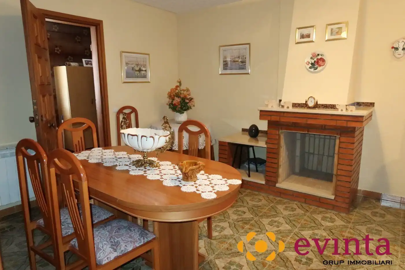 Comedor de Casa o chalet en venta en Vallirana con Calefacción, Jardín privado y Trastero