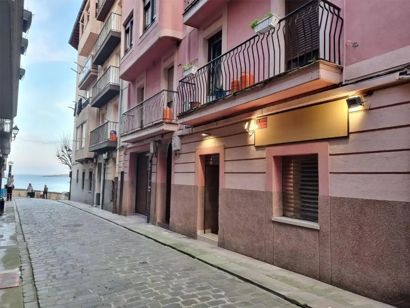 Vista exterior de Local en venda en Bermeo