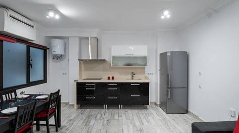 Foto 3 de Apartamento en venta en Calle Bernardo de la Torre, Santa Catalina - Canteras, Las Palmas de Gran Canaria