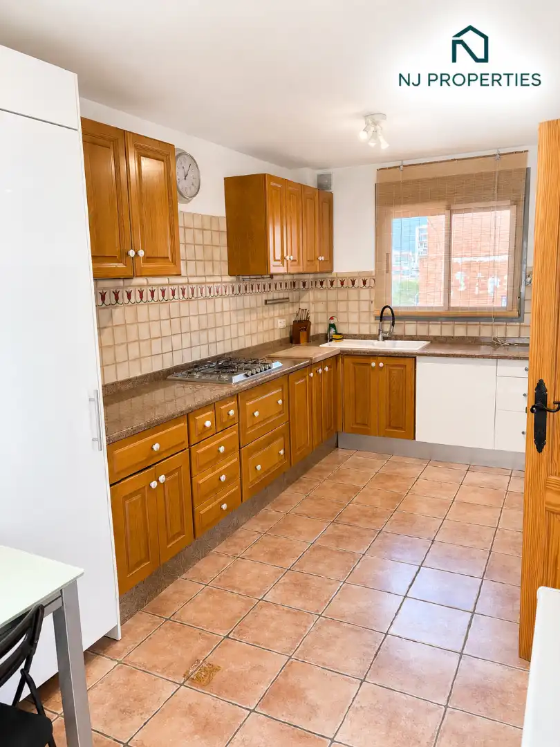 Cocina de Ático en venta en Fuengirola con Aire acondicionado, Terraza y Amueblado