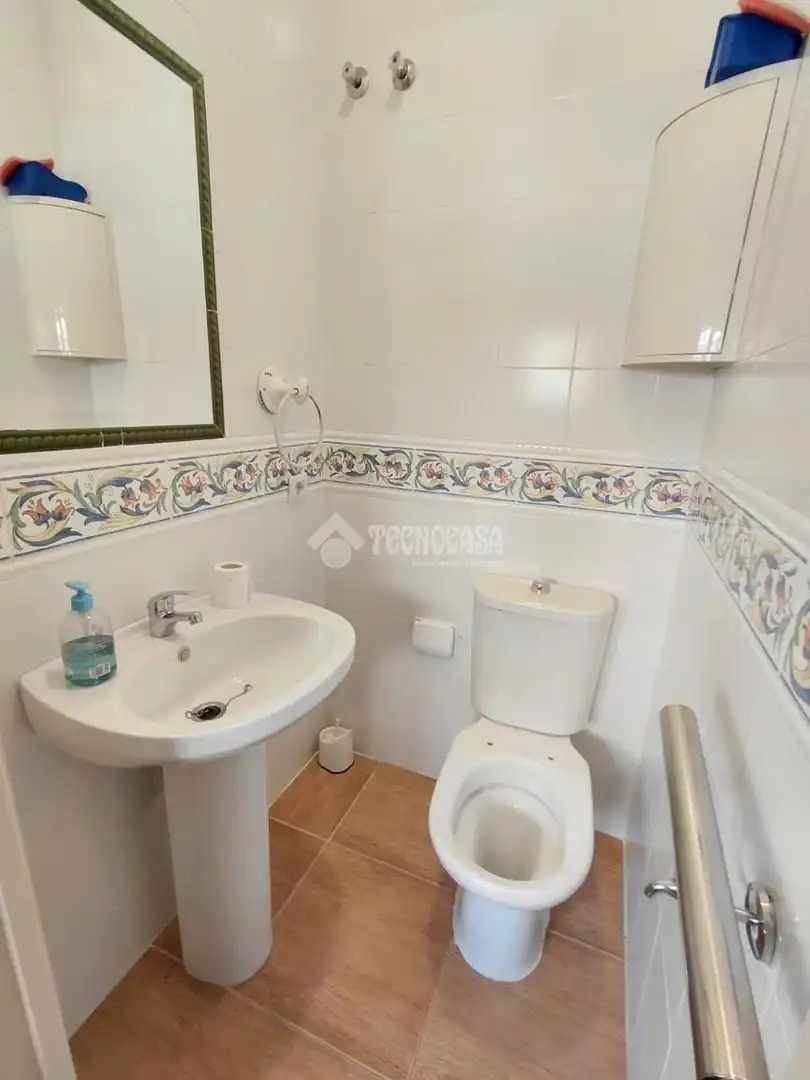 Bathroom of Detached homes for sale in Sevilla