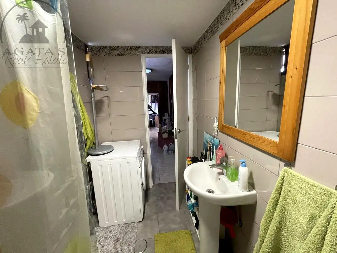 Bany de Casa o xalet en venda en Adeje amb Terrassa, Moblat i Piscina comunitària