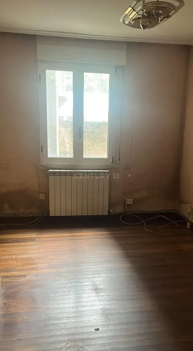 Dormitori de Apartament en venda en Ermua