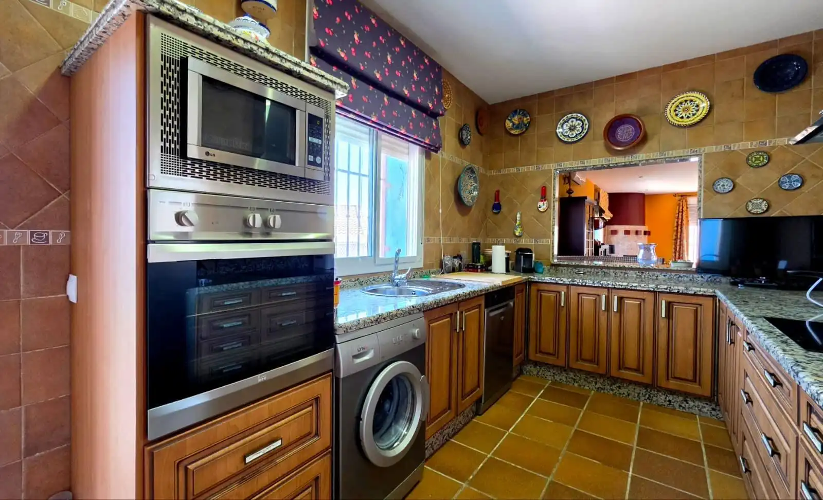 Cocina de Casa o chalet en venta en Guillena con Aire acondicionado y Piscina