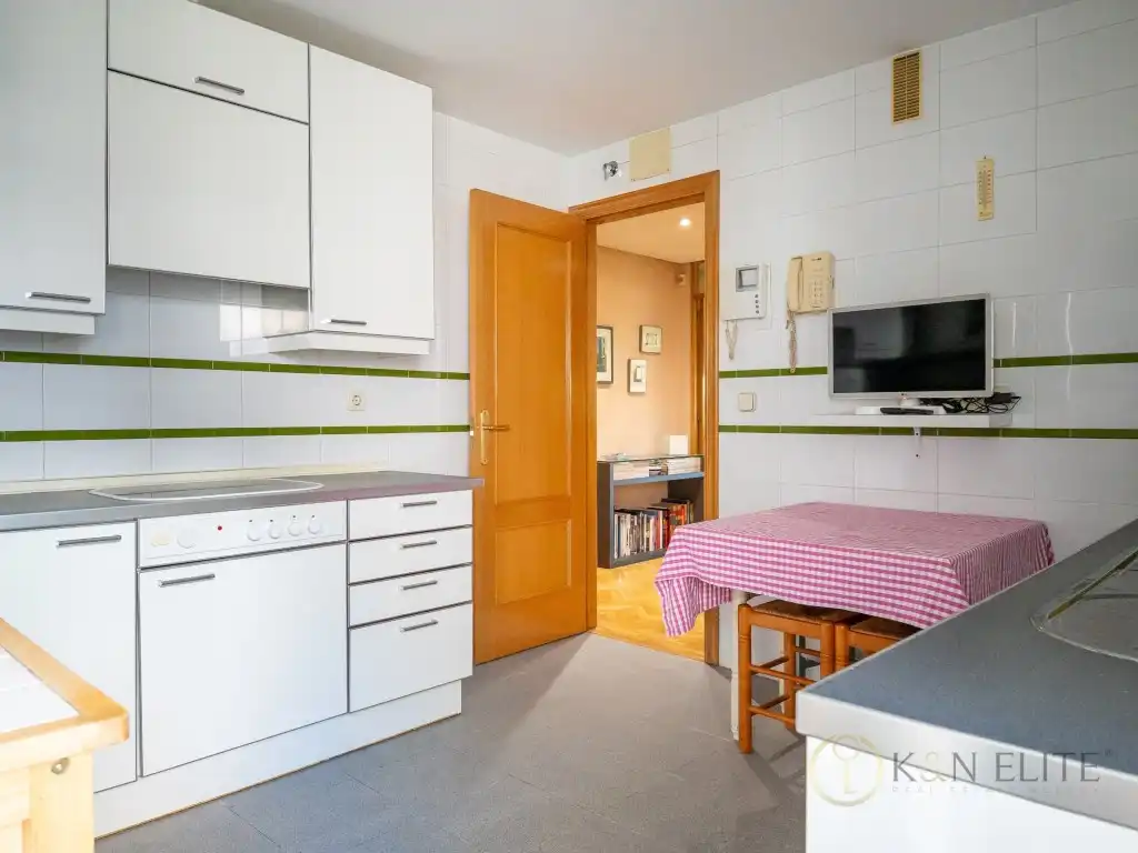 Flat with pool for sale in Calle Tramontana, imagen 27