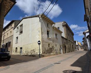 Vista exterior de Casa adosada en venda en Ayerbe amb Traster