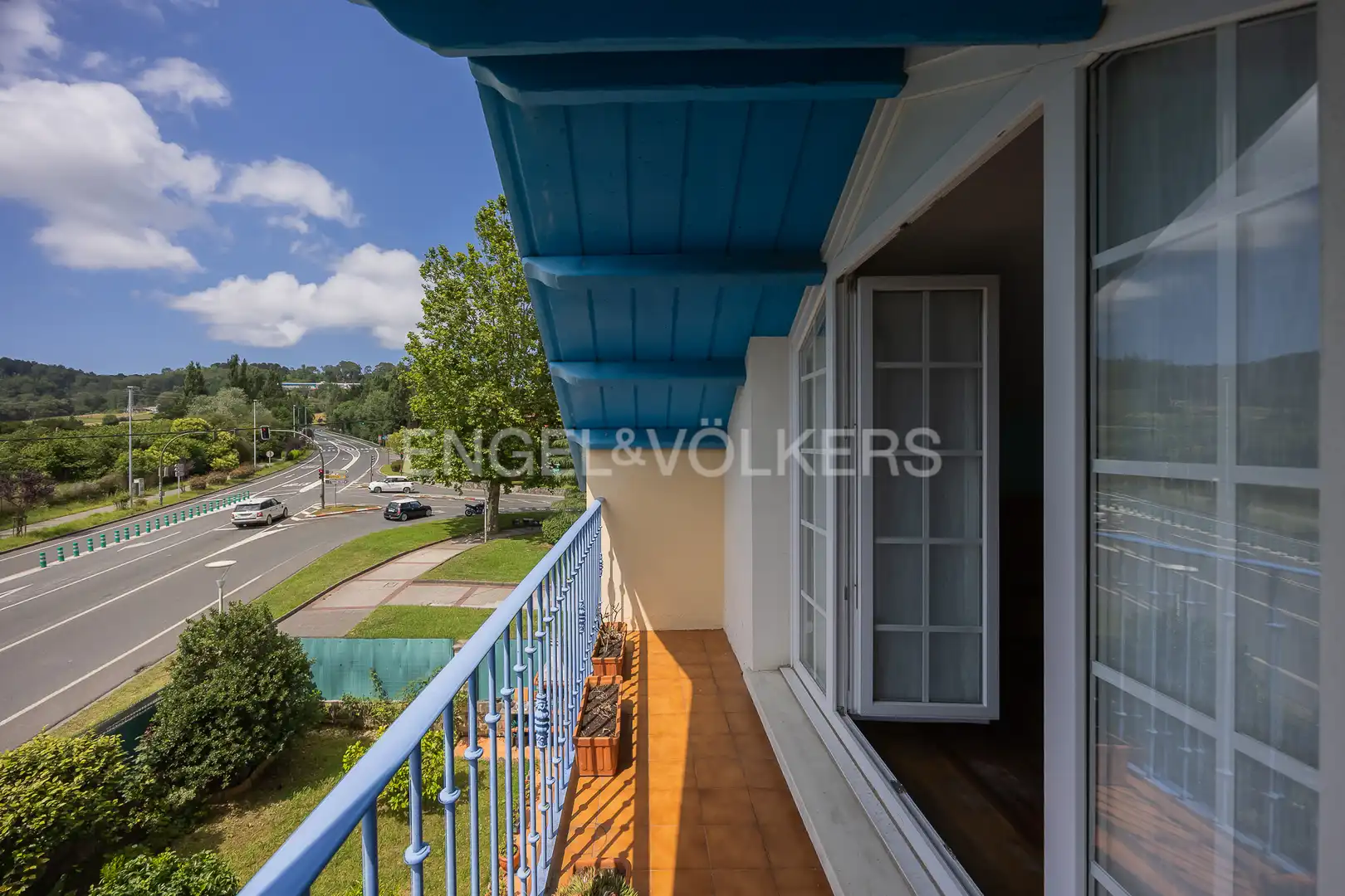 Vista exterior de Casa o chalet en venta en Loiu con Calefacción, Jardín privado y Piscina