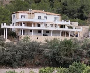 Vista exterior de Casa o xalet en venda en Adsubia amb Calefacció, Jardí privat i Terrassa