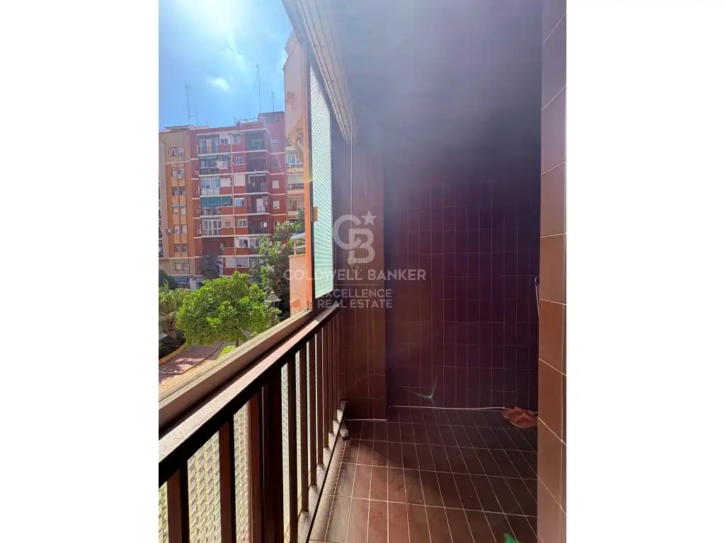 Balcony of Flat for sale in Valencia