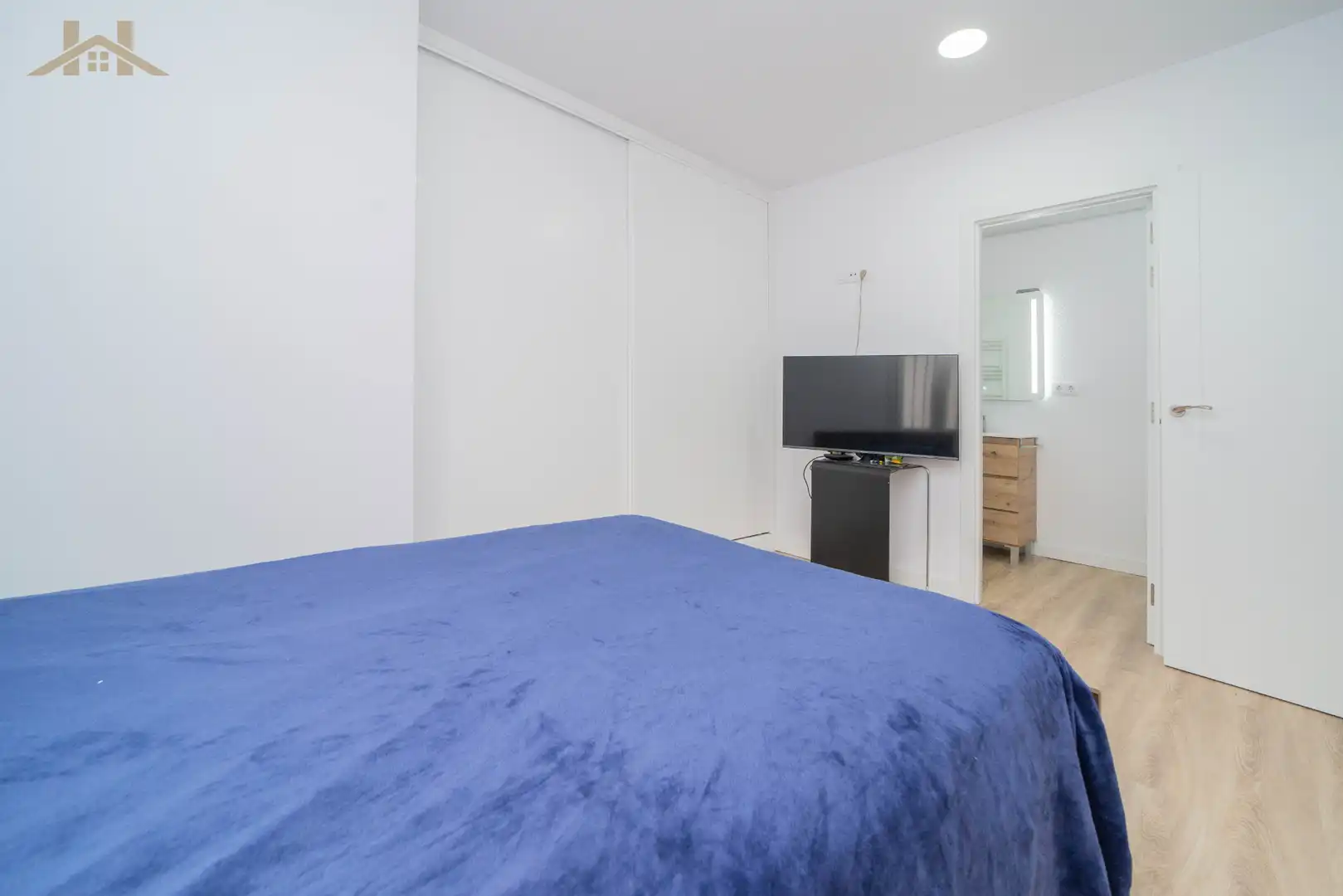 Bedroom of Flat for sale in Pinto  with Air Conditioner, Heating and Oven