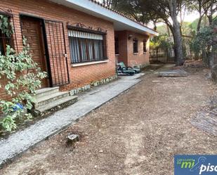Jardí de Casa o xalet en venda en Tordesillas amb Calefacció, Jardí privat i Terrassa