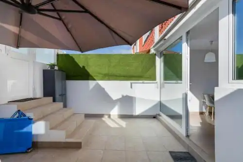 Terrasse von Wohnungen zur Miete in San Bartolomé de Tirajana mit Klimaanlage, Heizung und Terrasse