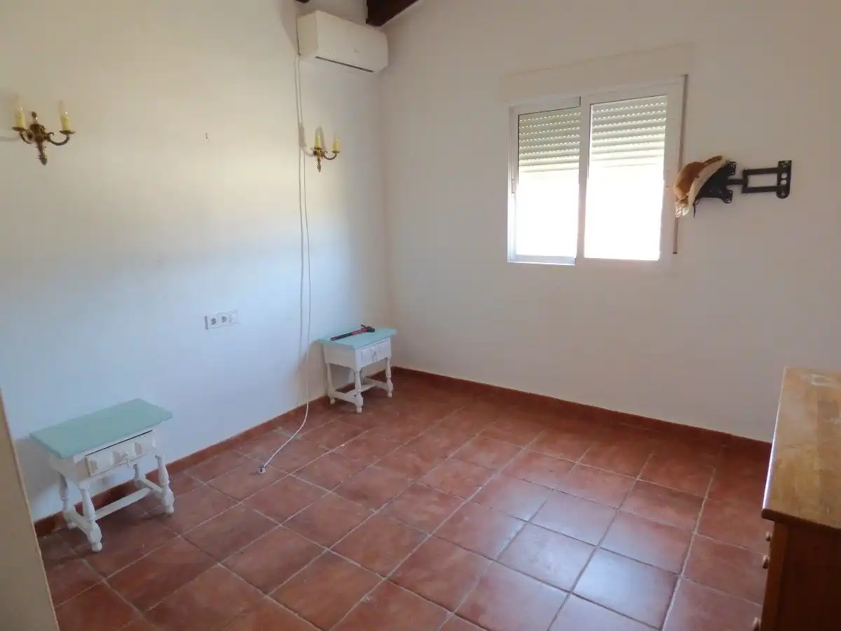 Bedroom of Houses for sale in Relleu  with Air Conditioner, Private garden and Terrace