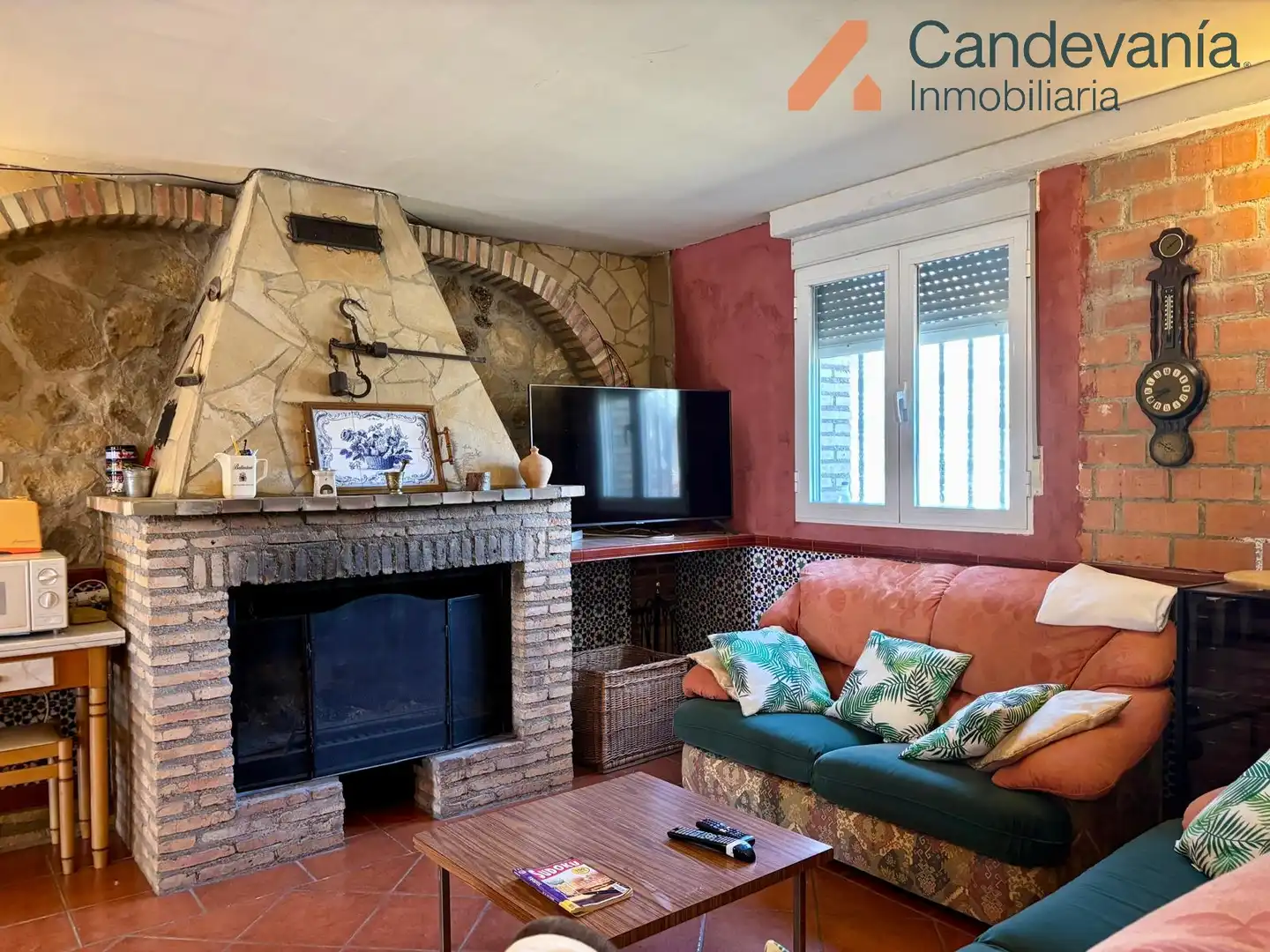 Sala de estar de Casa o chalet en venta en San Mateo de Gállego con Aire acondicionado, Calefacción y Jardín privado