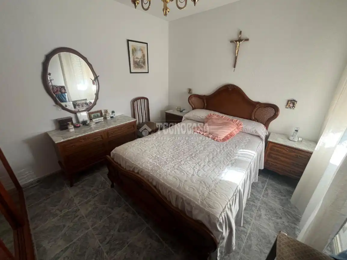 Habitación de Piso en venta en Humanes de Madrid con Calefacción y Terraza