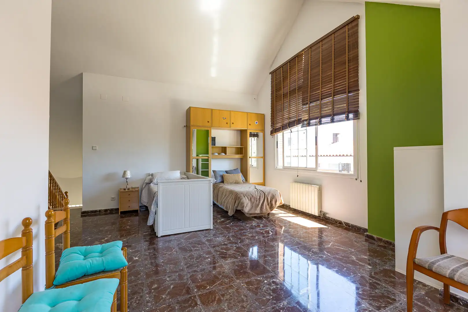 Dormitori de Casa o xalet en venda en Viladecans amb Calefacció, Jardí privat i Terrassa