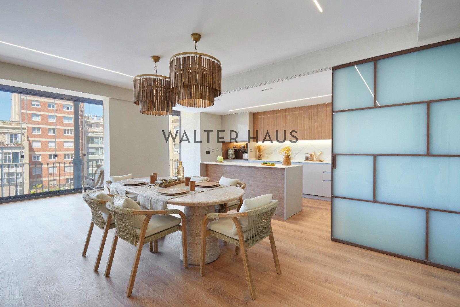 Dining room of Flat for sale in  Barcelona Capital  with Air Conditioner, Heating and Terrace