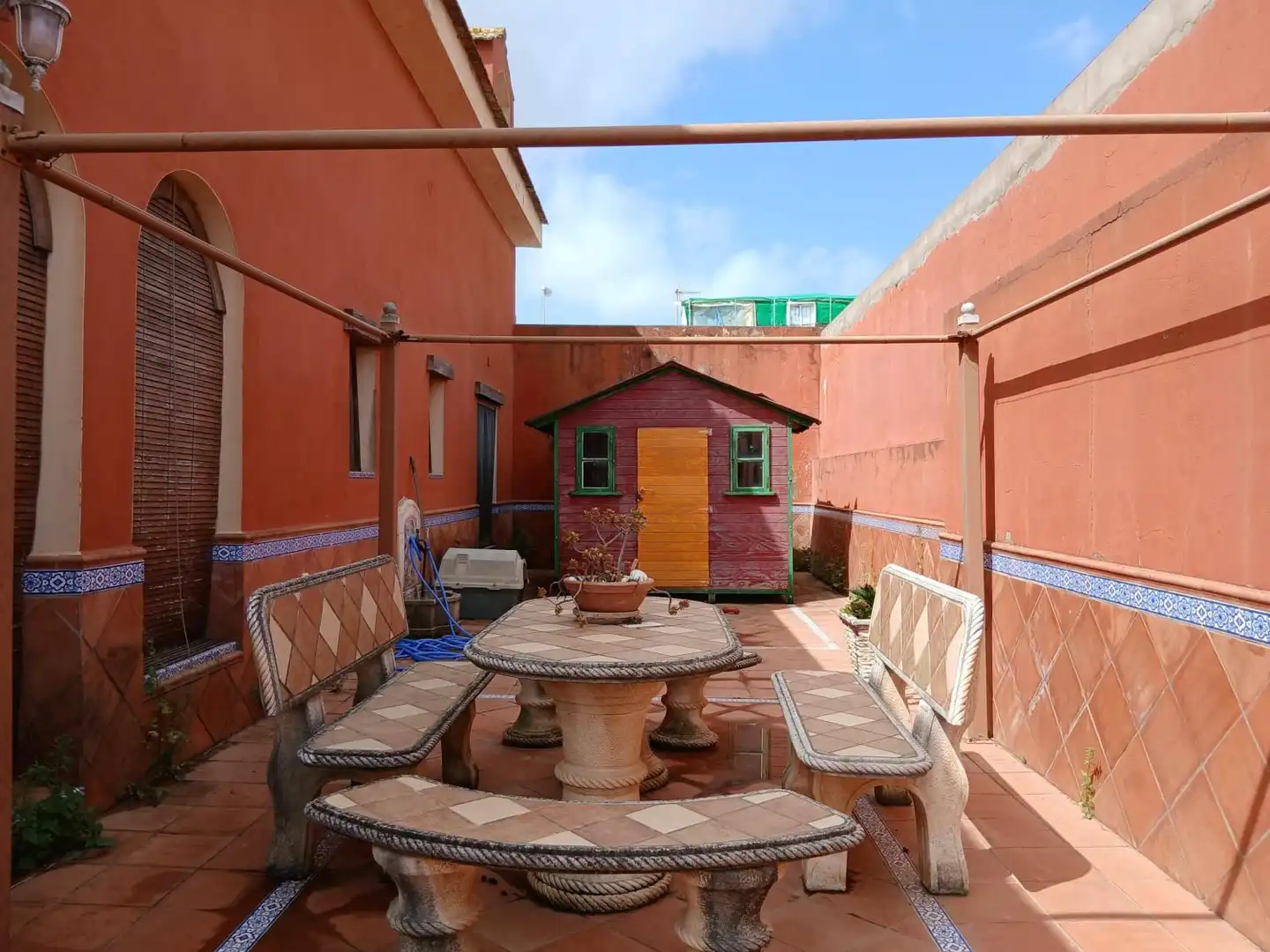 Detached homes for sale in El Pino - Bajo de Guía
