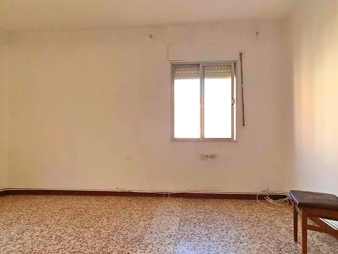Schlafzimmer von Wohnung zum Verkauf in Ibdes mit Heizung und Terrasse
