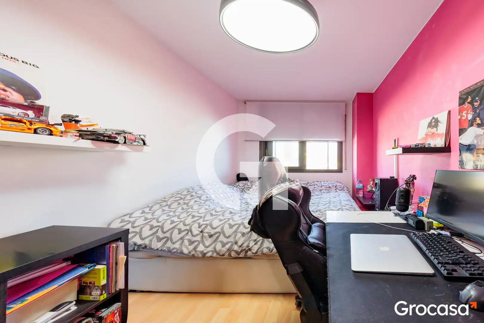 Habitación de Piso en venta en Terrassa con Aire acondicionado, Calefacción y Terraza