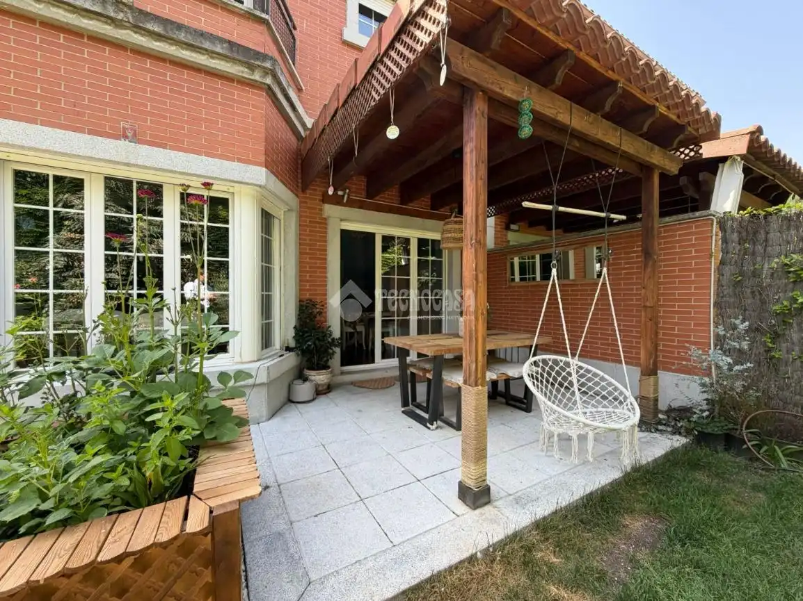 Terrace of Detached homes for sale in San Agustín del Guadalix  with Air Conditioner, Heating and Private garden