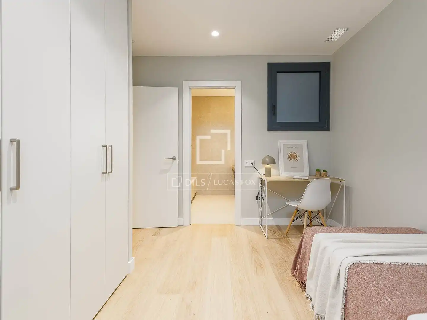 Habitación de Piso en venta en Barcelona con Aire acondicionado, Calefacción y Terraza