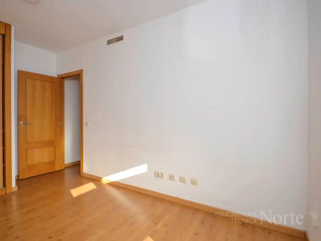 Bedroom of Flat for sale in Algete Centro