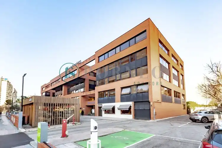 Exterior view of Office for rent in Madrid
