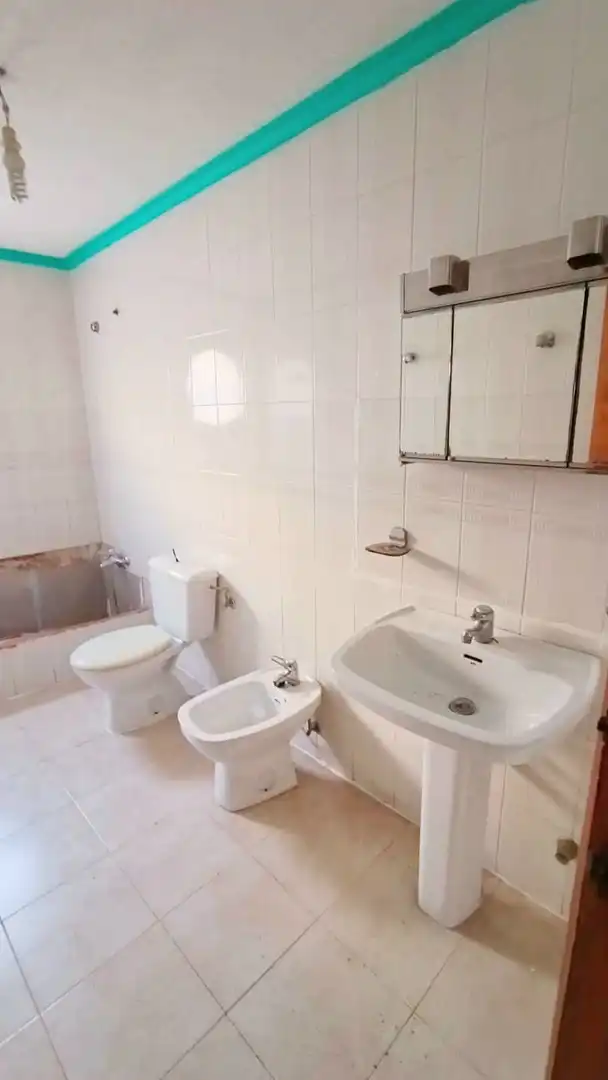 Baño de Apartamento en venta en Torrevieja con Aire acondicionado y Terraza