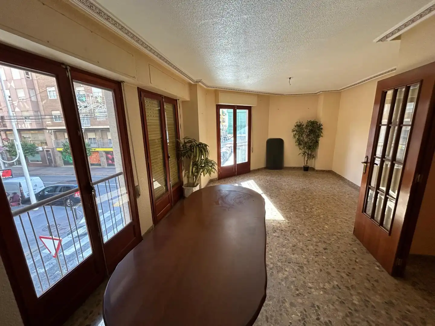 Flat with lift for sale in Carrer Reina Victoria 128, imagen 2