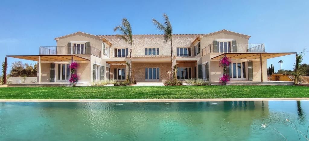 Vista exterior de Finca rústica en venda en Campos amb Aire condicionat, Calefacció i Jardí privat