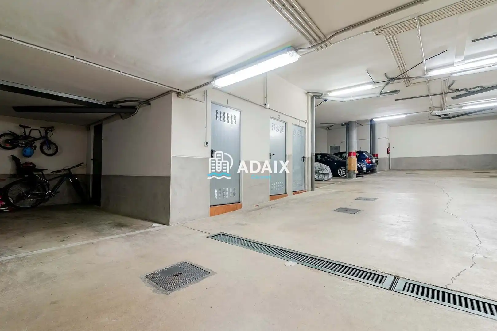 Parking of Flat for rent in Cáceres  with Air Conditioner, Heating and Storage room