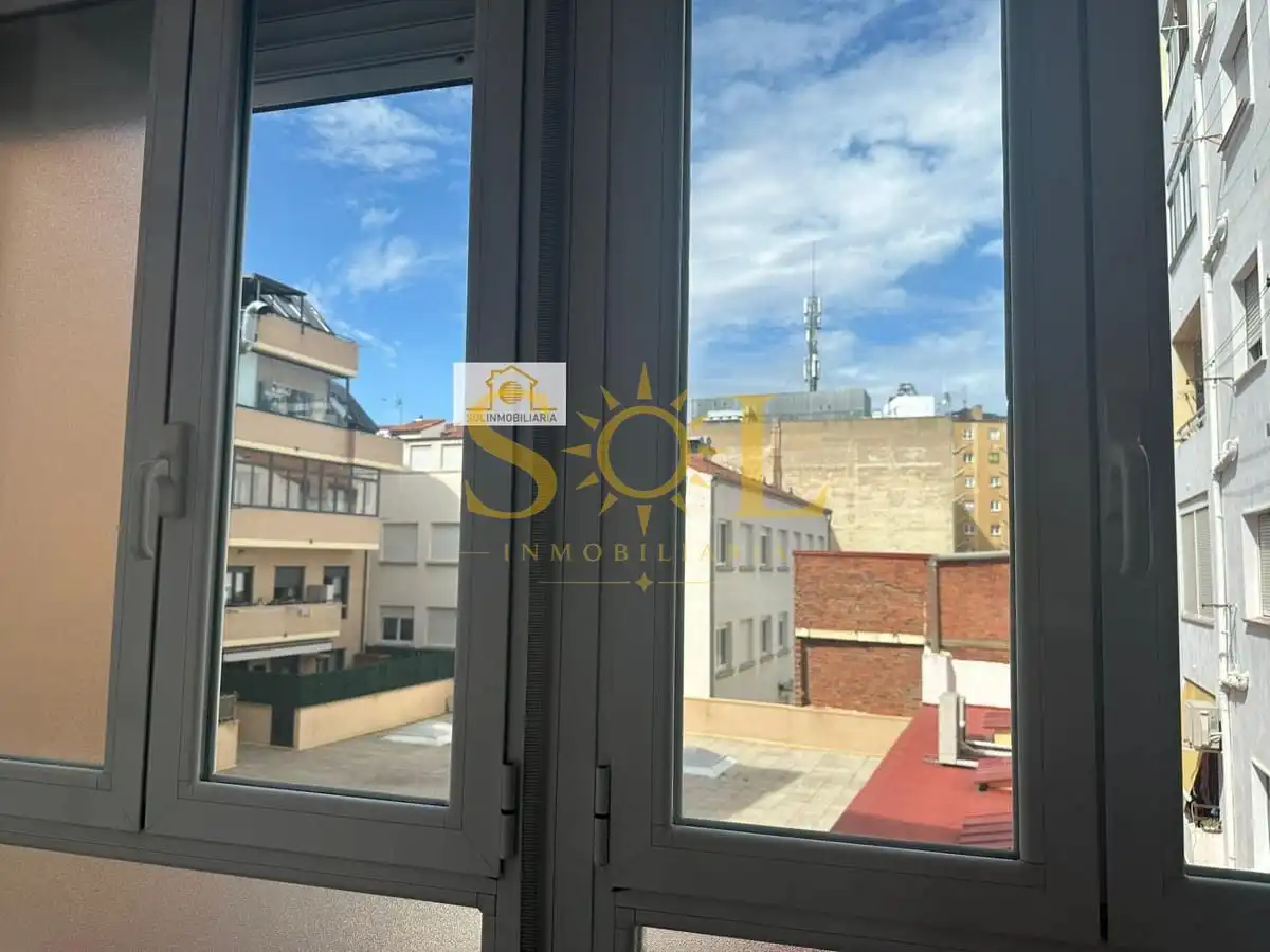 Pis amb terrassa en venda a Calle Ramón y Cajal 27, imagen 5