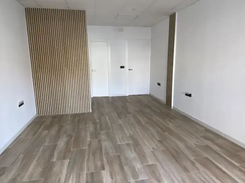 Commercial properties for sale in Puerto Lumbreras  with Internet