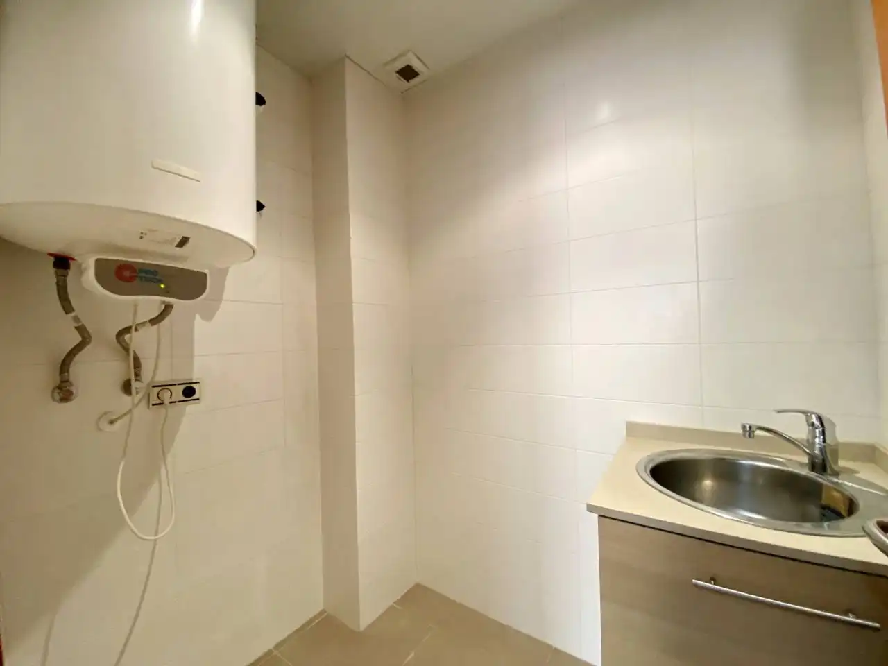 Bany de Pis en venda en Terrassa amb Aire condicionat, Calefacció i Parquet