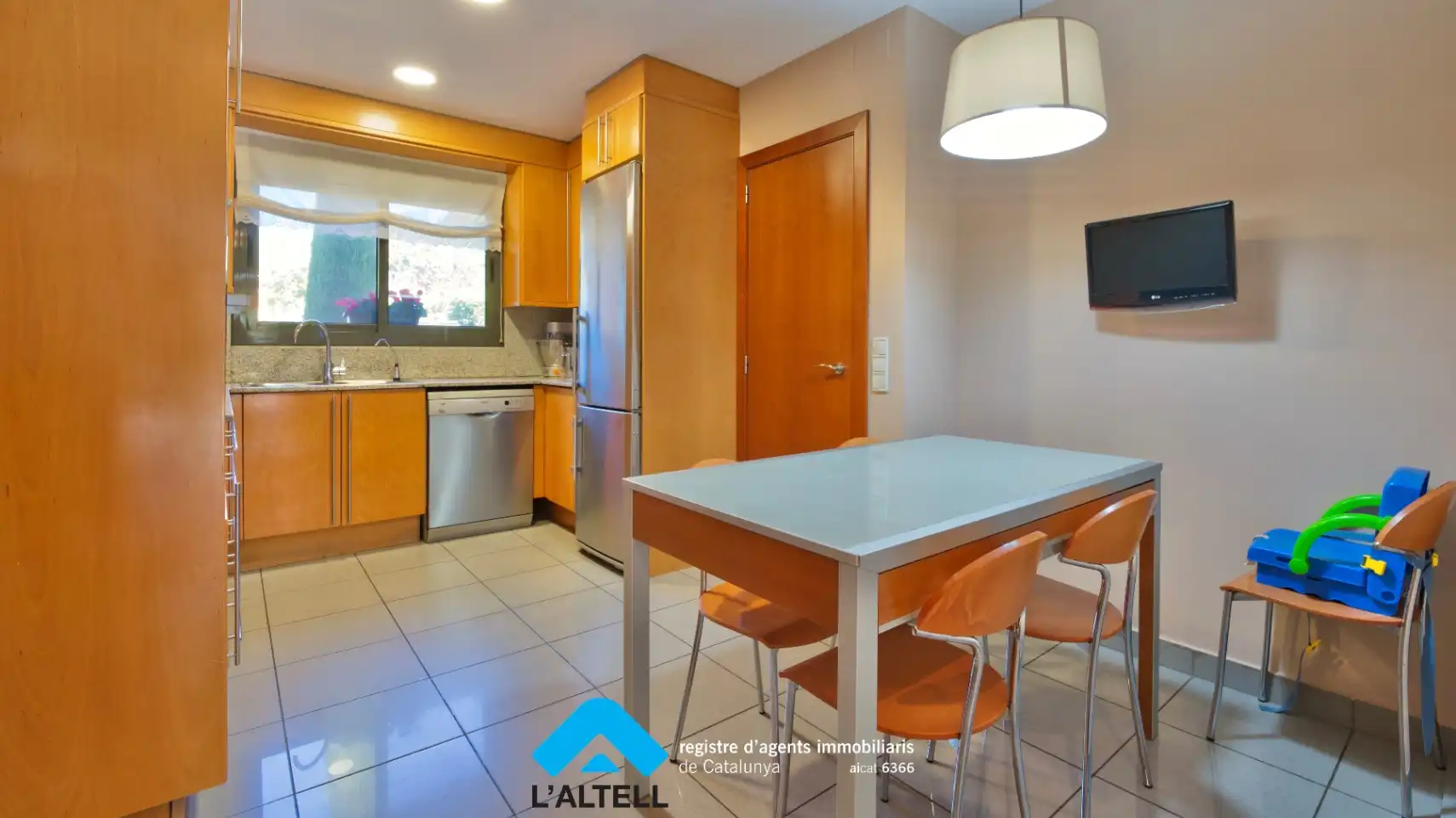 Cocina de Casa o chalet en venta en L'Ametlla del Vallès con Aire acondicionado, Calefacción y Jardín privado