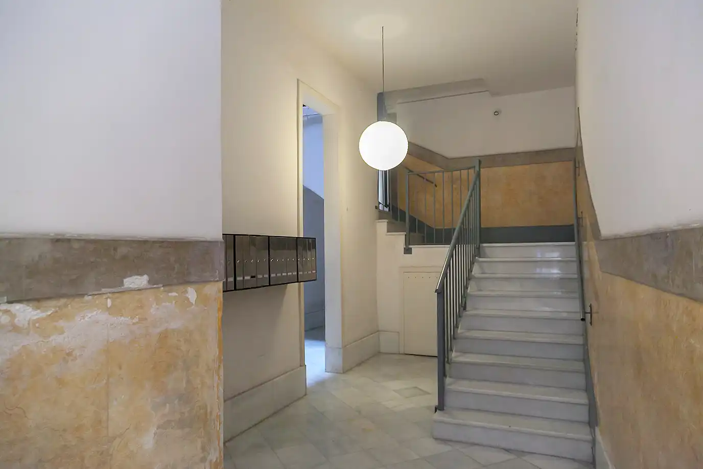 Piso con terraza en venta en Carrer de Pere Serafí, imagen 3