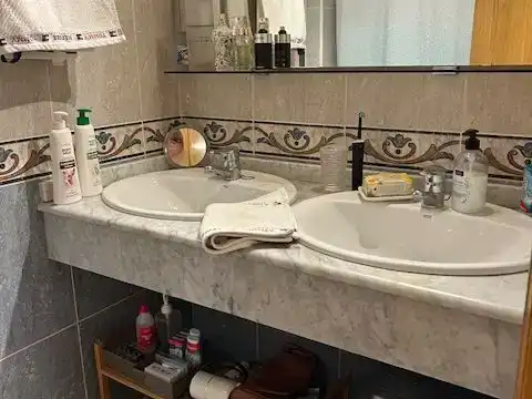 Baño de Piso en venta en  Valencia Capital con Aire acondicionado y Balcón